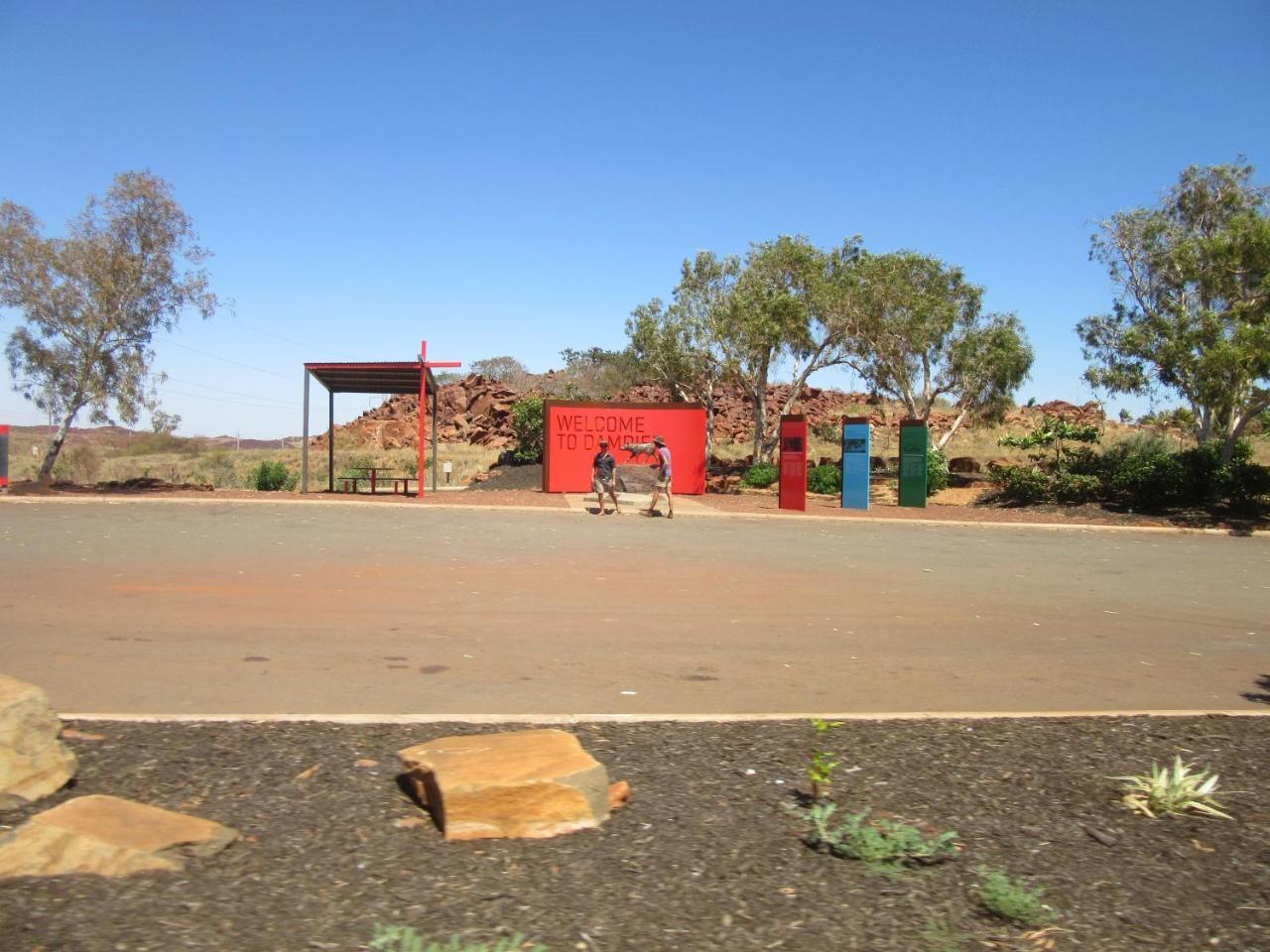 Dampier Mermaid Hotel Karratha Экстерьер фото