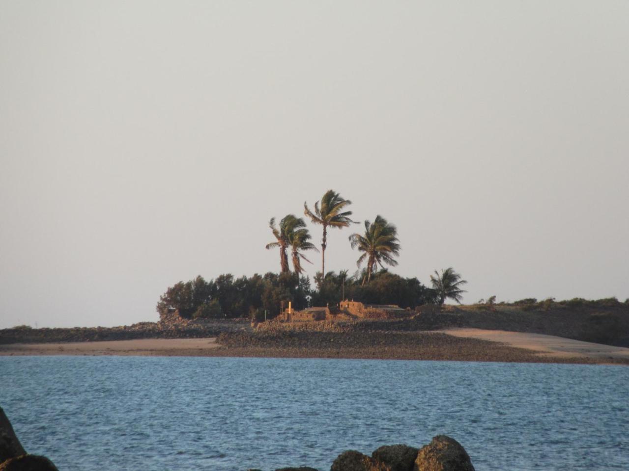 Dampier Mermaid Hotel Karratha Экстерьер фото